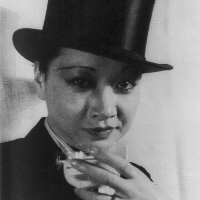 “Delayed Rays of a Star” by Amanda Lee Koe