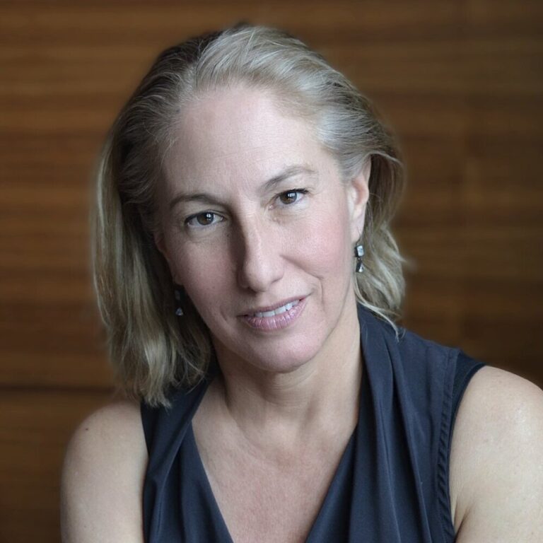 Podcast with Tracy Slater, author of “Manzanar: The True Story of a Japanese Jewish Family in an American Concentration Camp”